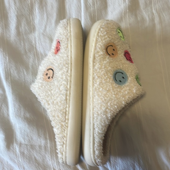 Beige, and multi color smiley face slippers - Picture 2 of 4